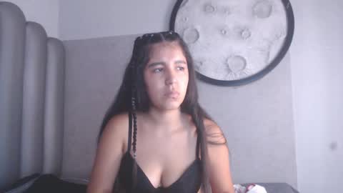   online show from 11, 4, 2026