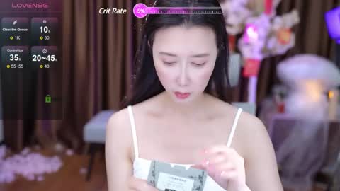 Lucy online show from 20, 2, 2025