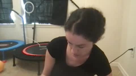 Lucy online show from 22, 3, 2026