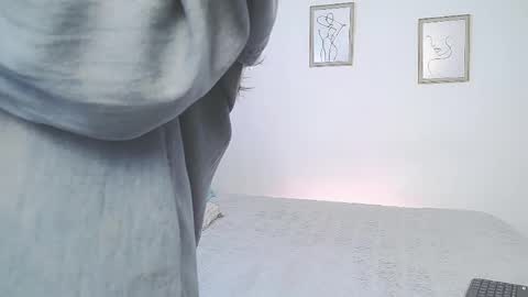 Lucia online show from 23, 4, 2026