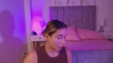 lucy online show from 27, 3, 2026