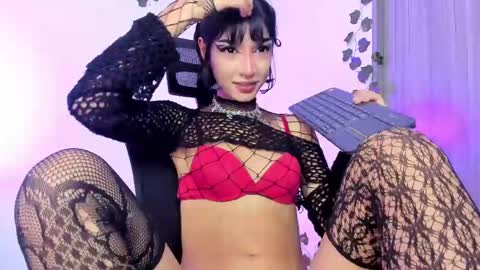 lucyfer online show from 10, 3, 2025