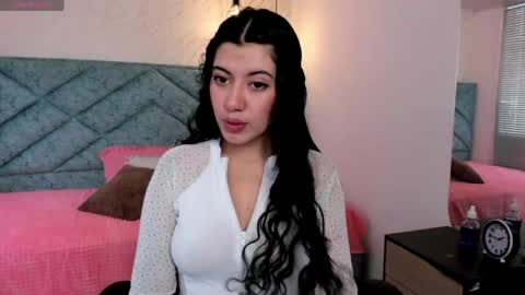 Snapshot of lucy_greys_ chatting on 29, 4, 2026 Lucy Greys online show from 29, 4, 2026