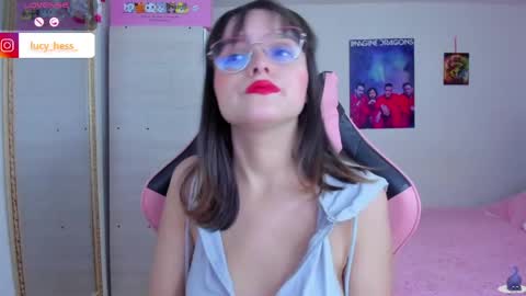 Snapshot of lucy_hess_ chatting on 16, 4, 2026 Lucy online show from 16, 4, 2026