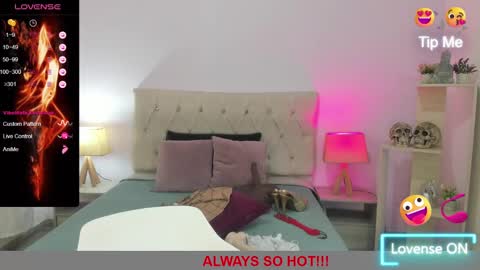 Lucia online show from 5, 3, 2025