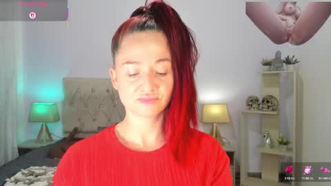 Lucia online show from 25, 9, 2025