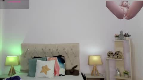 Lucia online show from 9, 10, 2025