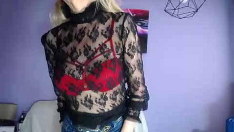  SleepyAbuela online show from 25, 4, 2026