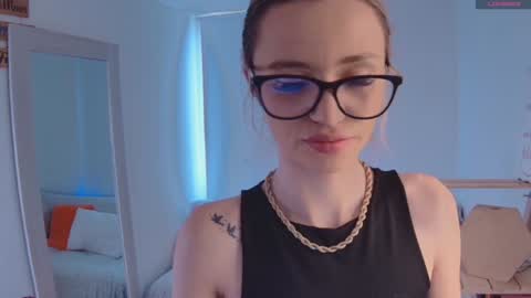 lucy online show from 19, 1, 2025