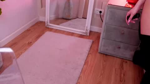 LucyAddison online show from 11, 3, 2025