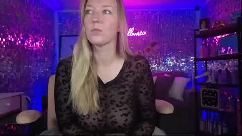 lucyallen4201 online show from 26, 6, 2026