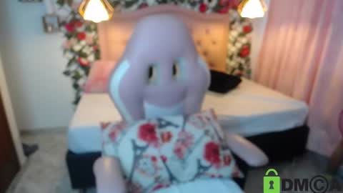 Lucy Cute online show from 12, 2, 2025