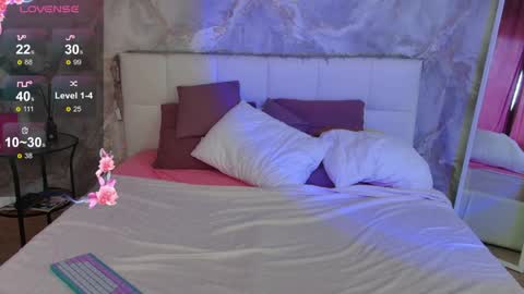 Lucy online show from 25, 4, 2026