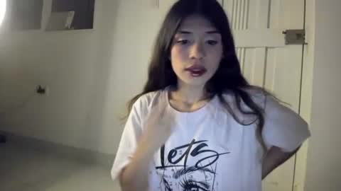 lucyportman online show from 19, 4, 2026