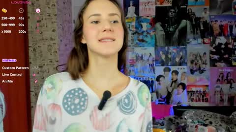 Lucy Rose online show from 12, 9, 2025