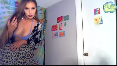 Goddess Lucy lucywants online show from 27, 7, 2026