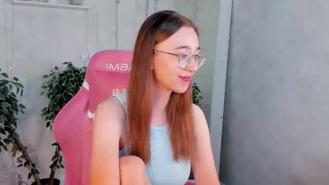 Lucy online show from 25, 6, 2026