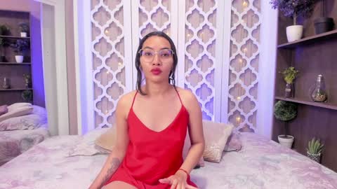 Lucy Liiu online show from 26, 1, 2025