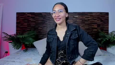 Lucy Liiu online show from 28, 4, 2026