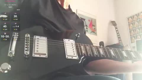 Snapshot of ludiga223 chatting on 7, 11, 2025 berny online show from 7, 11, 2025