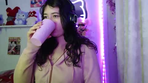 Snapshot of luhannaeverdeen chatting on 19, 3, 2026 Luhana online show from 19, 3, 2026