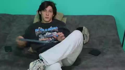 Luigi online show from 4, 2, 2025