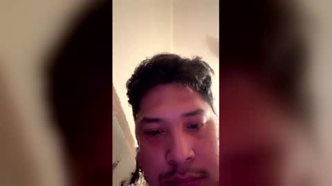 Snapshot of luis5758 chatting on 22, 12, 2025 luis5758 online show from 22, 12, 2025