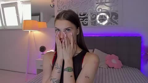 LuisaClover online show from 6, 7, 2026