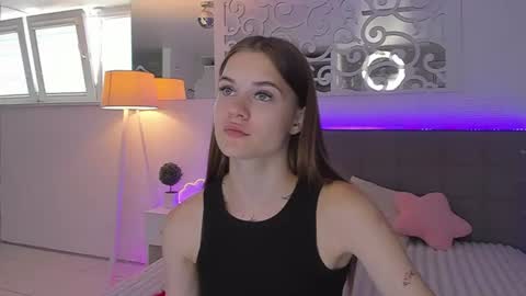 LuisaClover online show from 11, 7, 2026