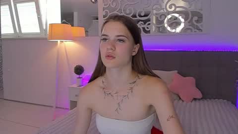 LuisaClover online show from 13, 7, 2026