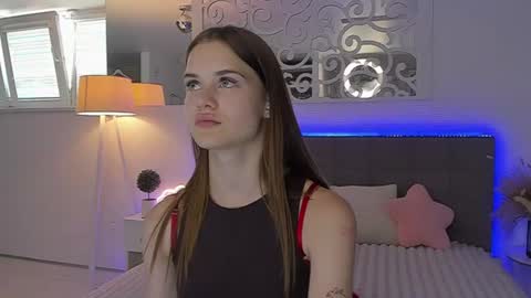 LuisaClover online show from 29, 7, 2026