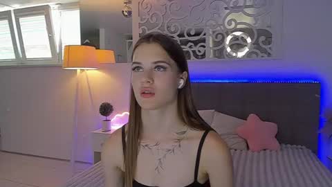 LuisaClover online show from 30, 7, 2026