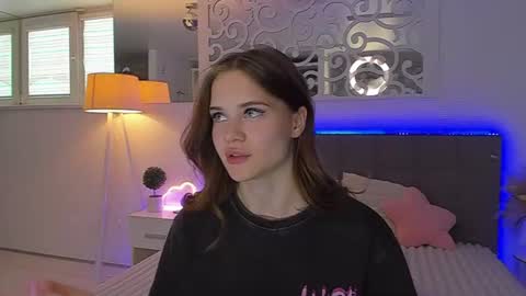 LuisaClover online show from 31, 7, 2026