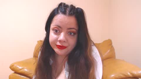 Cassie online show from 27, 2, 2025