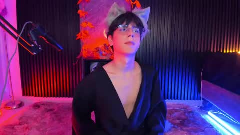 Snapshot of luixdust1 chatting on 4, 10, 2025 luixdust1 online show from 4, 10, 2025