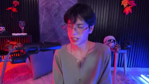 Snapshot of luixdust1 chatting on 22, 10, 2025 luixdust1 online show from 22, 10, 2025