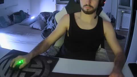 lukasschoetz online show from 14, 1, 2025