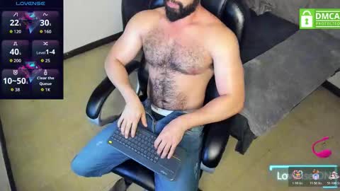 Snapshot of luke_diaz7 chatting on 4, 12, 2025 luke diaz7 online show from 4, 12, 2025