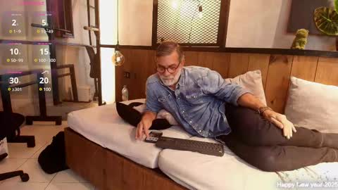 Luke Crews online show from 6, 3, 2025