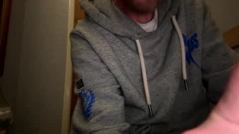 Snapshot of lukeeeeey96 chatting on 3, 2, 2025 lukeeeeey96 online show from 3, 2, 2025