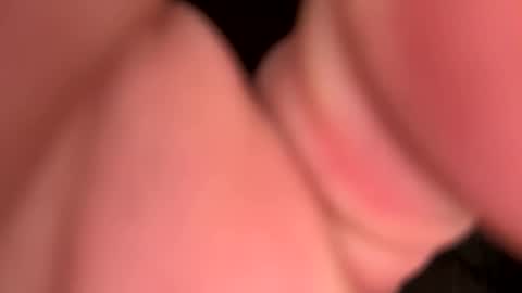 Snapshot of lukeeeeey96 chatting on 10, 2, 2025 lukeeeeey96 online show from 10, 2, 2025