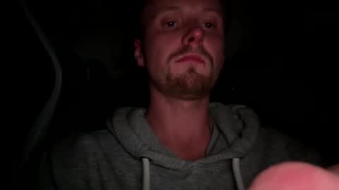 Snapshot of lukeeeeey96 chatting on 12, 11, 2025 lukeeeeey96 online show from 12, 11, 2025