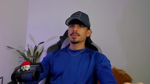 Luke Taylor online show from 5, 5, 2026