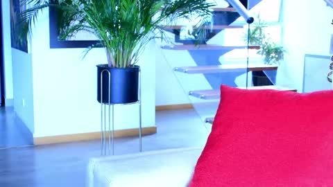 Lukhas f4f online show from 26, 4, 2026