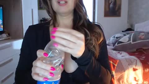 lulu7870 online show from 31, 1, 2025