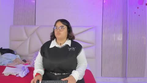 Snapshot of lulu_kawai chatting on 8, 6, 2026 lulu online show from 8, 6, 2026
