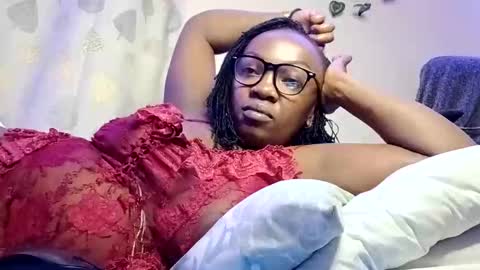 lulu_sparks1 online show from 16, 11, 2025