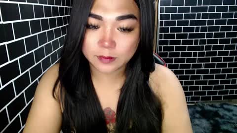Kitty 3 online show from 11, 12, 2024