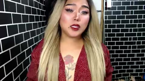 Kitty 3 online show from 25, 2, 2025