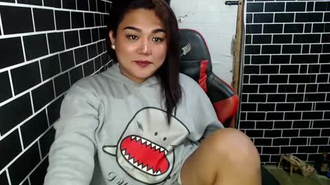Kitty 3 online show from 27, 2, 2025